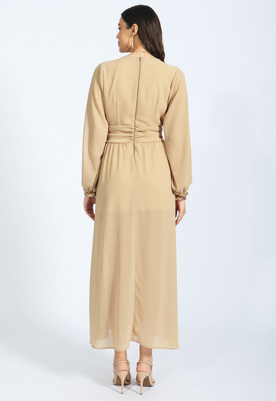 252030028A_VESTIDO-LONGO-COM-BABADOS-MANGA-LONGA-BEGE_5